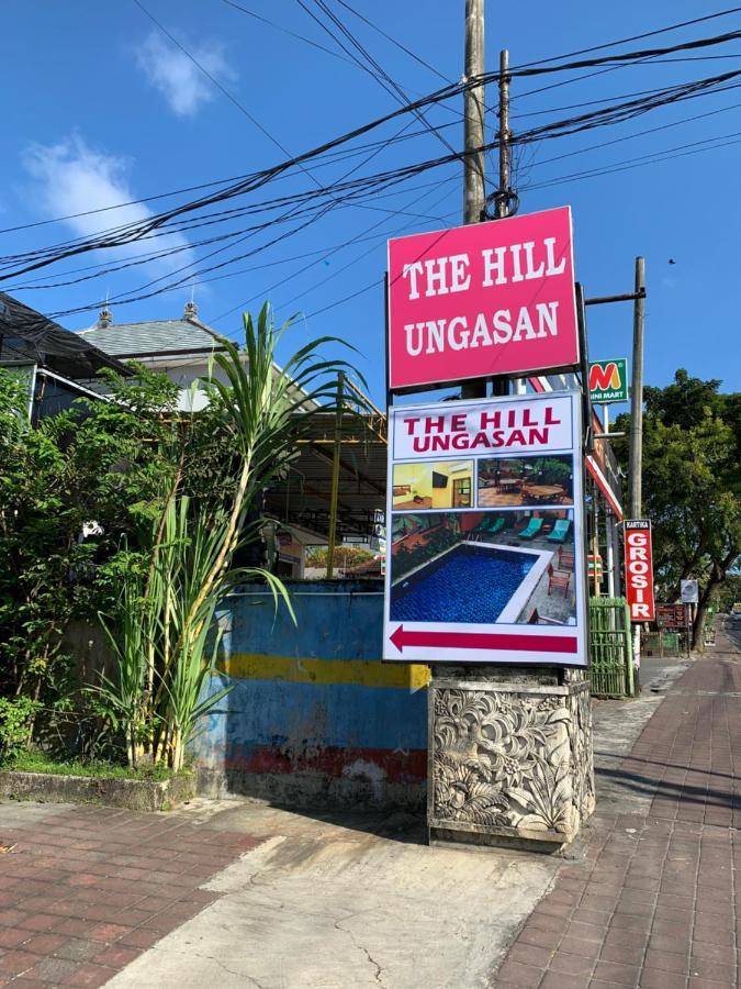 ウルワツThe Hill Ungasanアパートメント エクステリア 写真